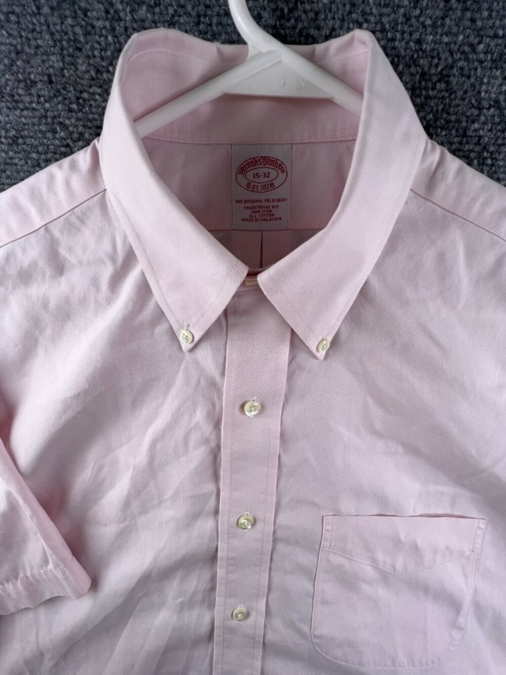 Brooks Brothers Men’s Button Up Shirt Short Sleeve Pink Size 15 Traditional Fit